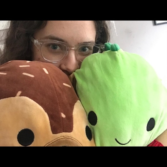 Favourite mm monogram. Hand painted by me 🤗 - Picture 3 of 3